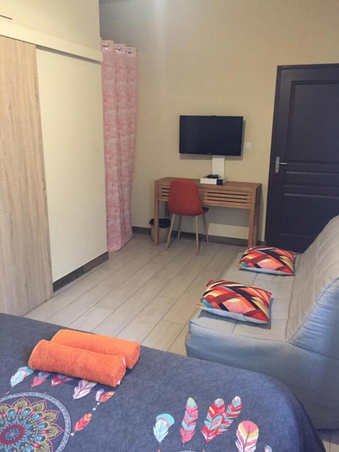 살라지 O Coeur De L'Ile B&B 외부 사진